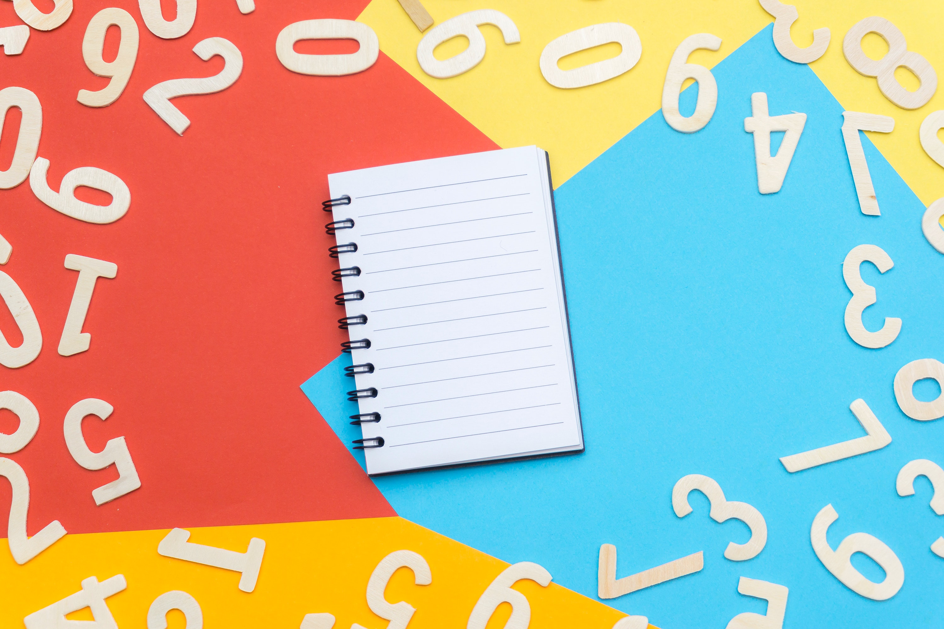 Course Image for PHSE1001TL Everyday maths - adding, saving